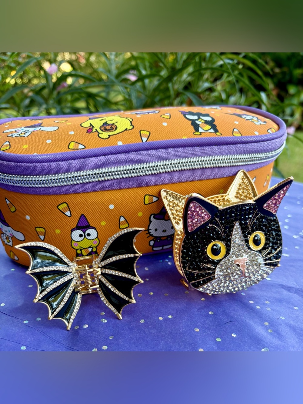 NWT HALLOWEEN BUNDLE Orange Hello Kitty Makeup/Pencil Case #12 Items Total
